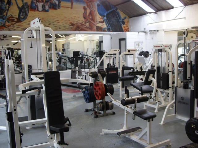 Spikes Gym Newquay – Spikes Gym is the most authentic Bodybuilding Gym ...